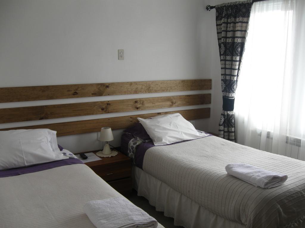 Hostal Yemel Puerto Natales Zimmer foto